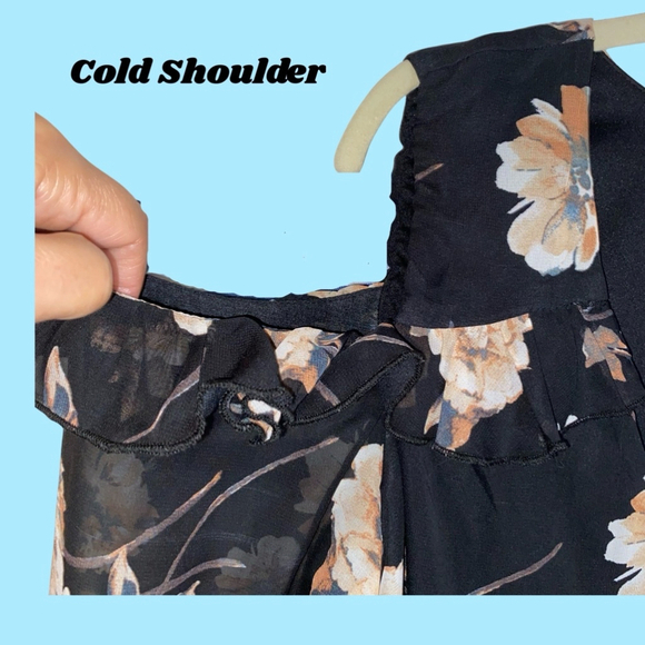 Venus Black Floral Cold Shoulder Blouse Women's Size 14 - Picture 5 of 9